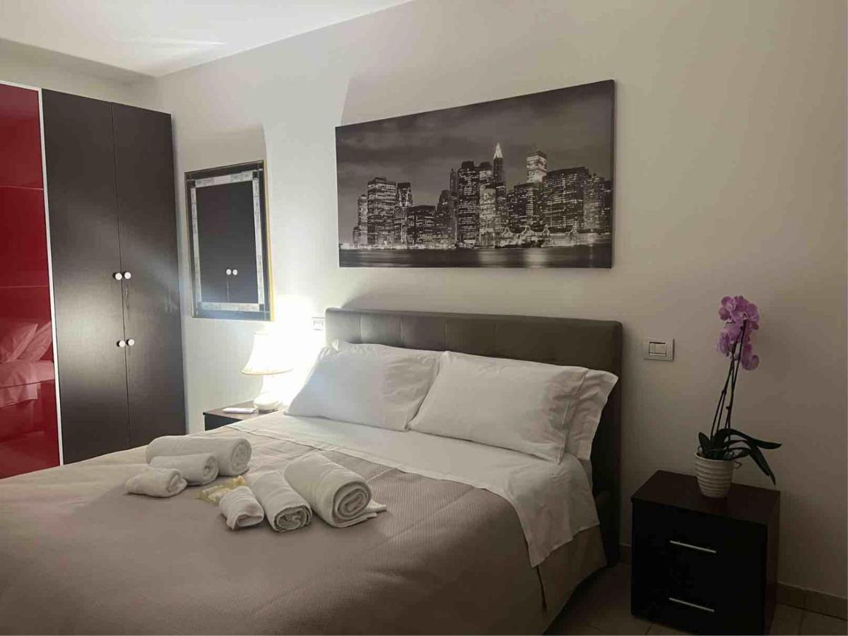 콰르투 산텔레나 Casa Andrea A 1,5 Km Dal Mare! 아파트 외부 사진